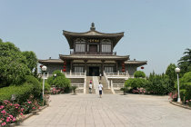 website400049.jpg