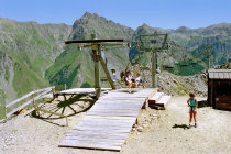 website508050.jpg