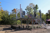 website606052.jpg